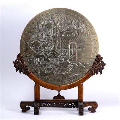 Lot 472 - Bronze circular plaque