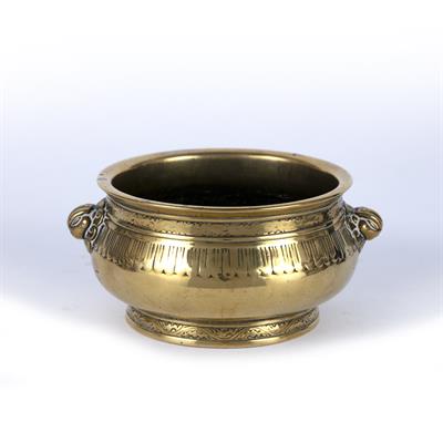 Lot 491 - Bell bronze ting shaped incense burner