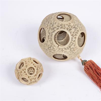 Lot 569 - Canton carved ivory puzzle ball