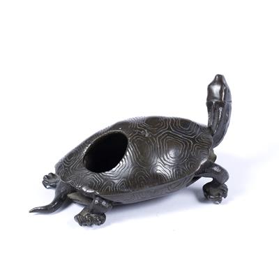 Lot 777 - Bronze tortoise incense burner