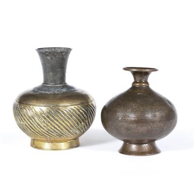 Lot 830 - Mughal bronze vase