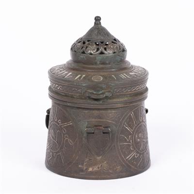 Lot 837 - Bronze inkwell