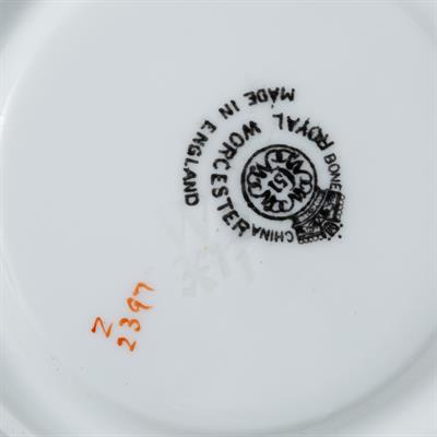 Lot 872 - Three Royal Worcester specimen plates