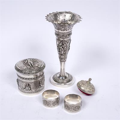 Lot 915 - White metal tapering vase