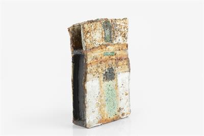 Lot 12 - Robin Welch (1936-2019)
Slab vessel
stoneware