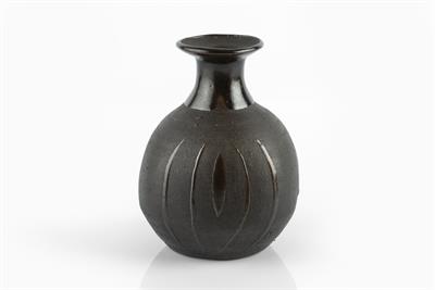 Lot 27 - Janet Leach (1918-1997) at Leach Pottery
Vase
the body with matte black glaze beneath raised...