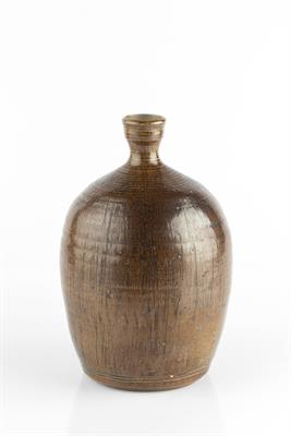 Lot 47 - Denise Wren (1891-1979) for Oxshott Pottery
Vase
with slender neck and dark glaze
incised...