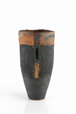 Lot 62 - Robin Welch (1936-2019)
Vessel
stoneware