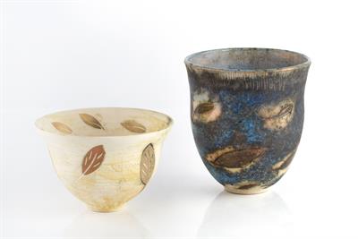 Lot 101 - Stephanie Redfern (Contemporary)
Two bowls
blue and ochre glaze with bronze leaf decoration
both...