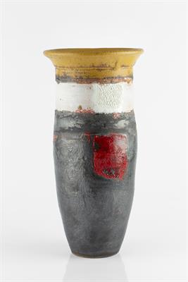 Lot 120 - Robin Welch (1936-2019)
Vase
stoneware