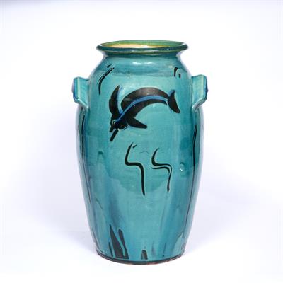 Lot 177 - Philip and Frannie Leach
Large vase
turquoise glaze