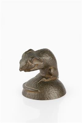 Lot 237 - James Gibbons of Wolverhampton
Mouse 
cast bronze with hammered finish
9cm high