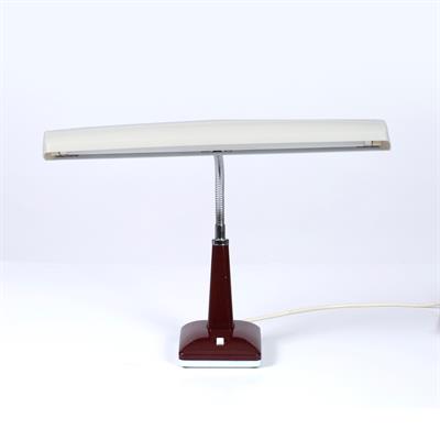 Lot 258 - Pifco
Bankers style desk lamp
model no
