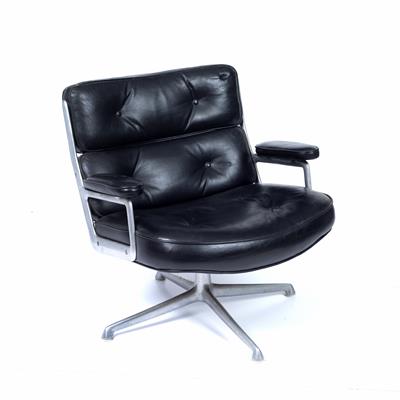 Lot 264 - Charles and Ray Eames
ES108 'Lobby' chair
black leather seat over aluminium frame
77cm high