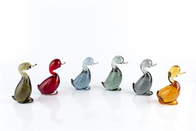 Lot 331 - Whitefriars
Six Dilly ducks
glass, each in a different colour
13cm high (6)