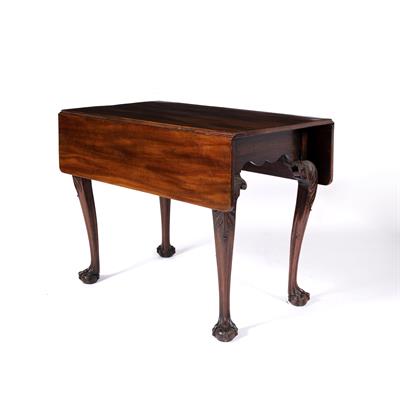 Lot 51 - Mahogany drop leaf table