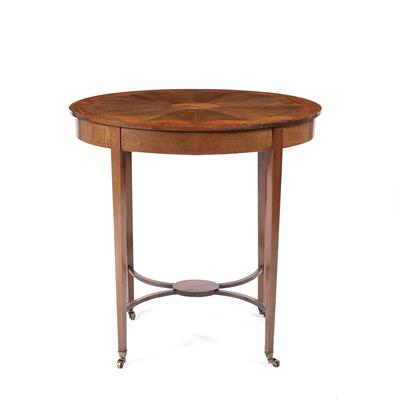 Lot 65 - Oval mahogany and satinwood occasional table