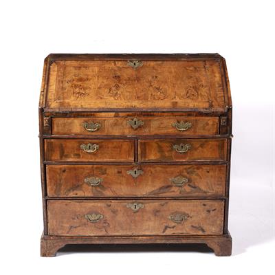 Lot 86 - Walnut bureau
