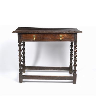 Lot 175A - Oak side table