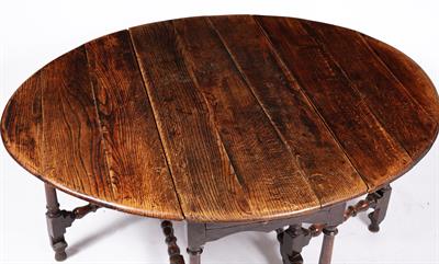 Lot 182 - Large oak gateleg table