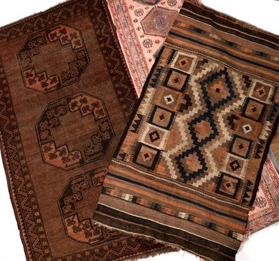 Lot 195 - Kelim rug