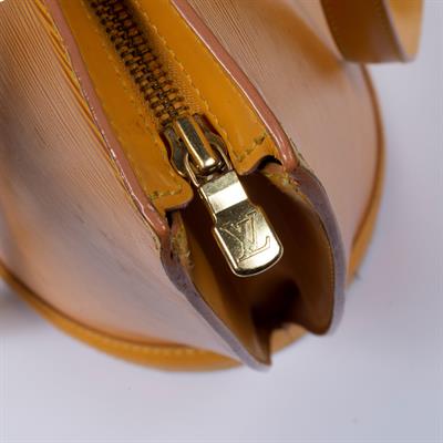 Lot 239 - Louis Vuitton Epi Saint Jacques PM tote bag