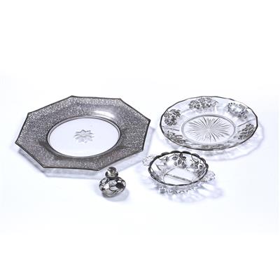Lot 257 - Three glass serving dishes