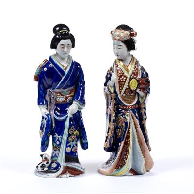 Lot 275 - Pair of standing Kutani model Bijins