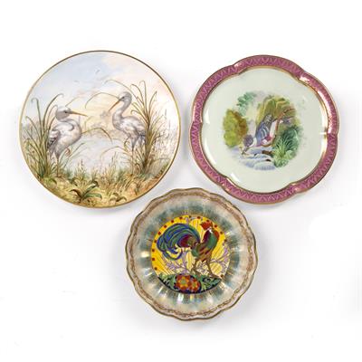 Lot 280 - Three English porcelain plates