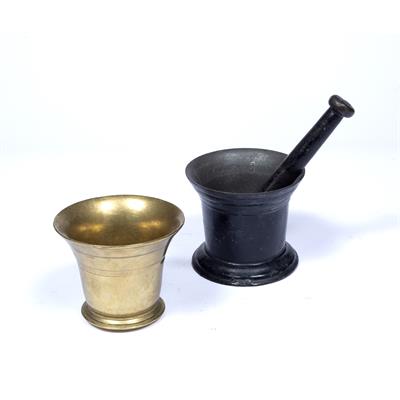 Lot 306 - Brass mortar