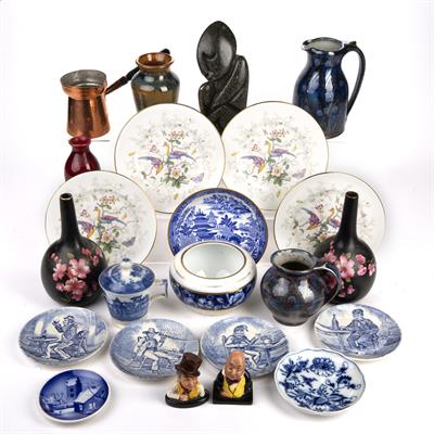 Lot 320 - Collection of items to include