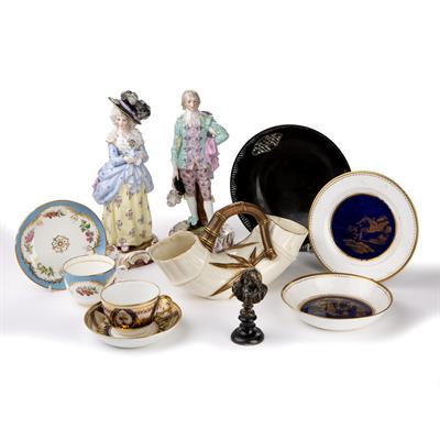 Lot 330 - Group of porcelain