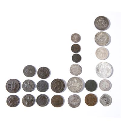 Lot 355 - Collection of coins and token to include