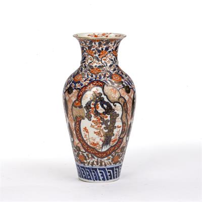 Lot 361 - Imari vase