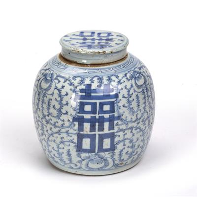 Lot 386 - Blue and white ginger jar