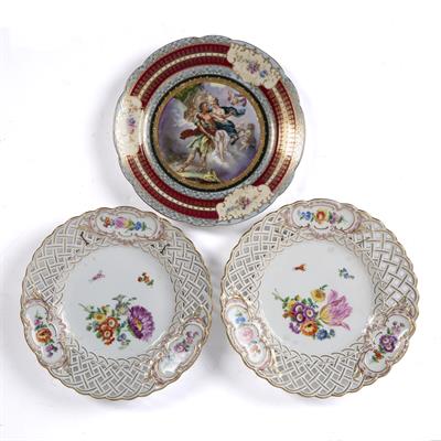 Lot 387 - Pair of Meissen plates