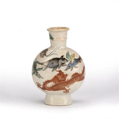 Lot 389 - Miniature vase