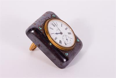 Lot 62 - A SWISS MADE STEEL CASED DESK TIMEPIECE