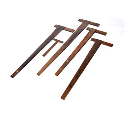 Lot 69 - A GROUP OF FOUR DRAUGHTSMANS OR ARCHITECTS HARDWOOD T-SQUARES