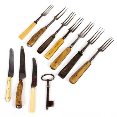 Lot 73 - A COLLECTION OF SEVEN ANTIQUE STEEL TWO AND THREE PRONG FORKS