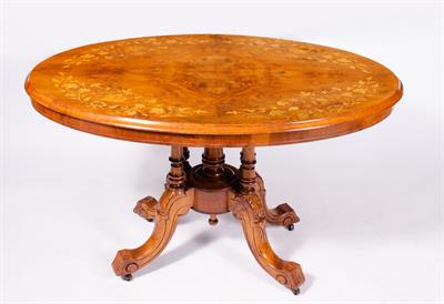Lot 100 - A VICTORIAN WALNUT LOO TABLE