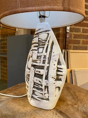 Lot 121 - A TREMAEN POTTERY LAMP BASE