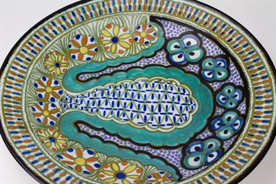 Lot 176 - A GOUDA POTTERY