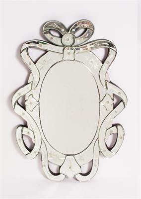 Lot 186 - A VENETIAN STYLE WALL MIRROR