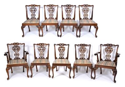 Lot 215 - A SET OF NINE CHIPPENDALE STYLE MAHOGANY DINING CHAIRS