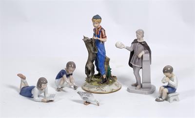 Lot 283 - FIVE B&G COPENHAGEN PORCELAIN FIGURINES