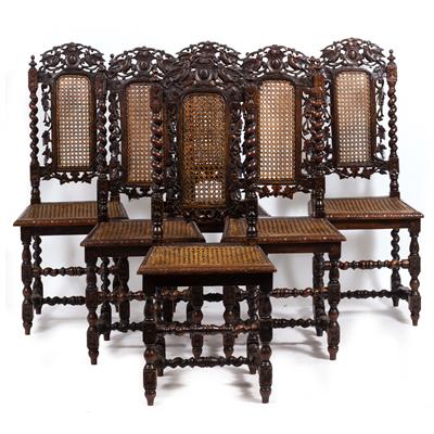 Lot 320 - A SET OF SIX CAROLEAN STYLE OAK DINING CHAIRS