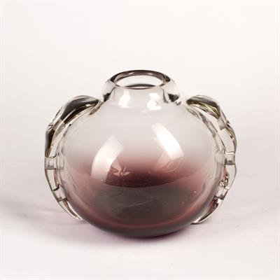 Lot 393 - Designed by Charles Schneider (1881-1952) for Schneider glassworks