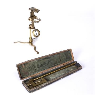 Lot 78 - AN 18TH CENTURY COMPOUND MONOCULAR MICROSCOPE by Frances Watkins