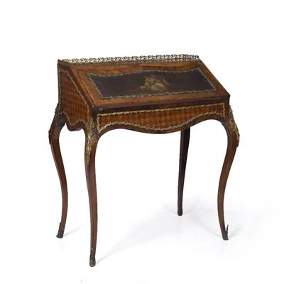 Lot 179 - A LOUIS XV STYLE ROSEWOOD AND PARQUETRY DECORATED BUREAU DE DAME